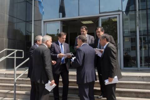 Argentina oficializa su salida de la OMS tras 78 años de membresía