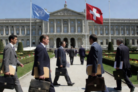 Irán y Estados Unidos anuncian negociaciones para acuerdo en Suiza