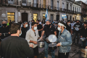 Cacerolazo en La Plata: vecinos protestan por aumento de la inseguridad